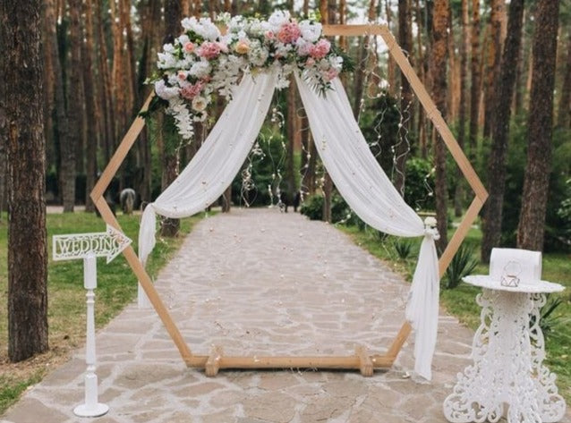 Location Arche Hexagonale Bois Clair